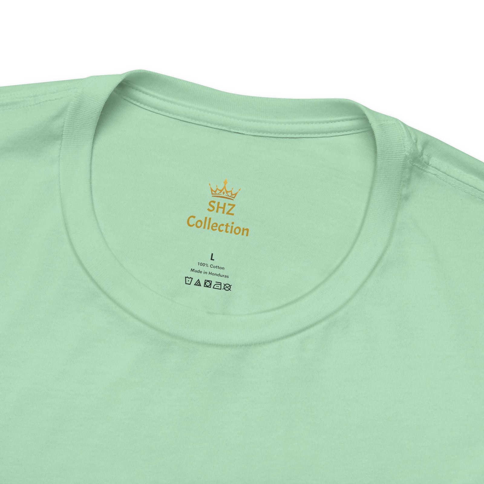 New York City Skyline Tee — Vintage Statue of Liberty & Manhattan Graphic T‑Shirt - Image 4