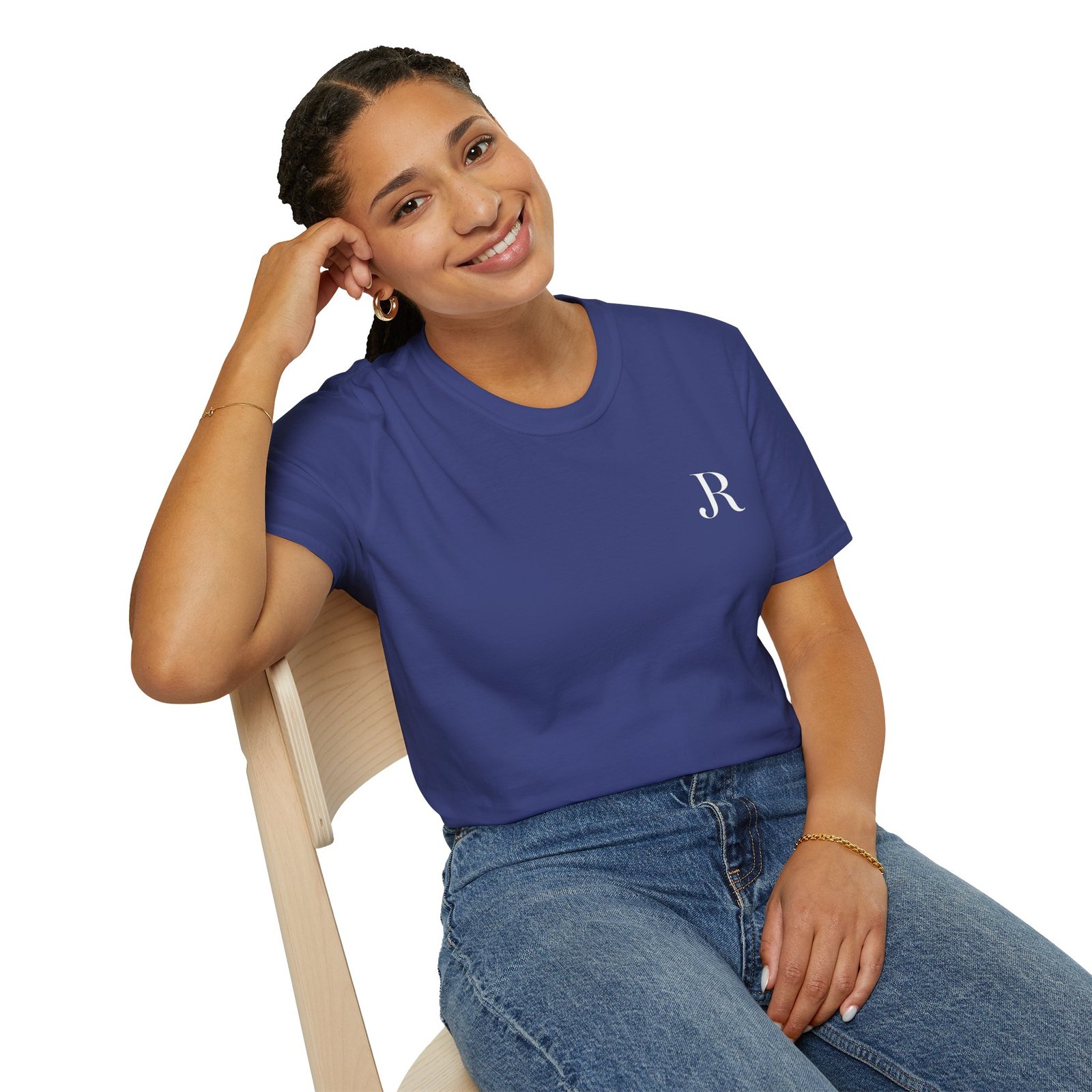 Minimal Monogram 'R' T-Shirt - Image 46