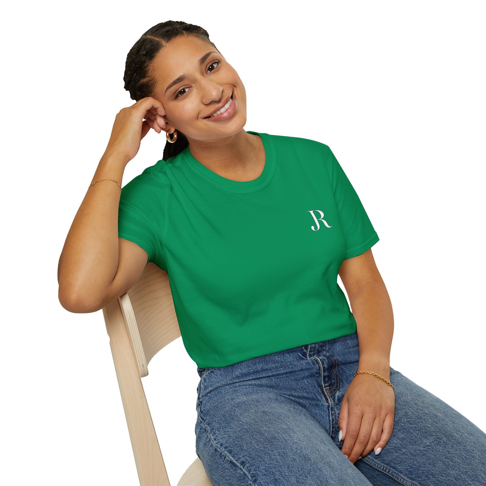 Minimal Monogram 'R' T-Shirt - Image 30