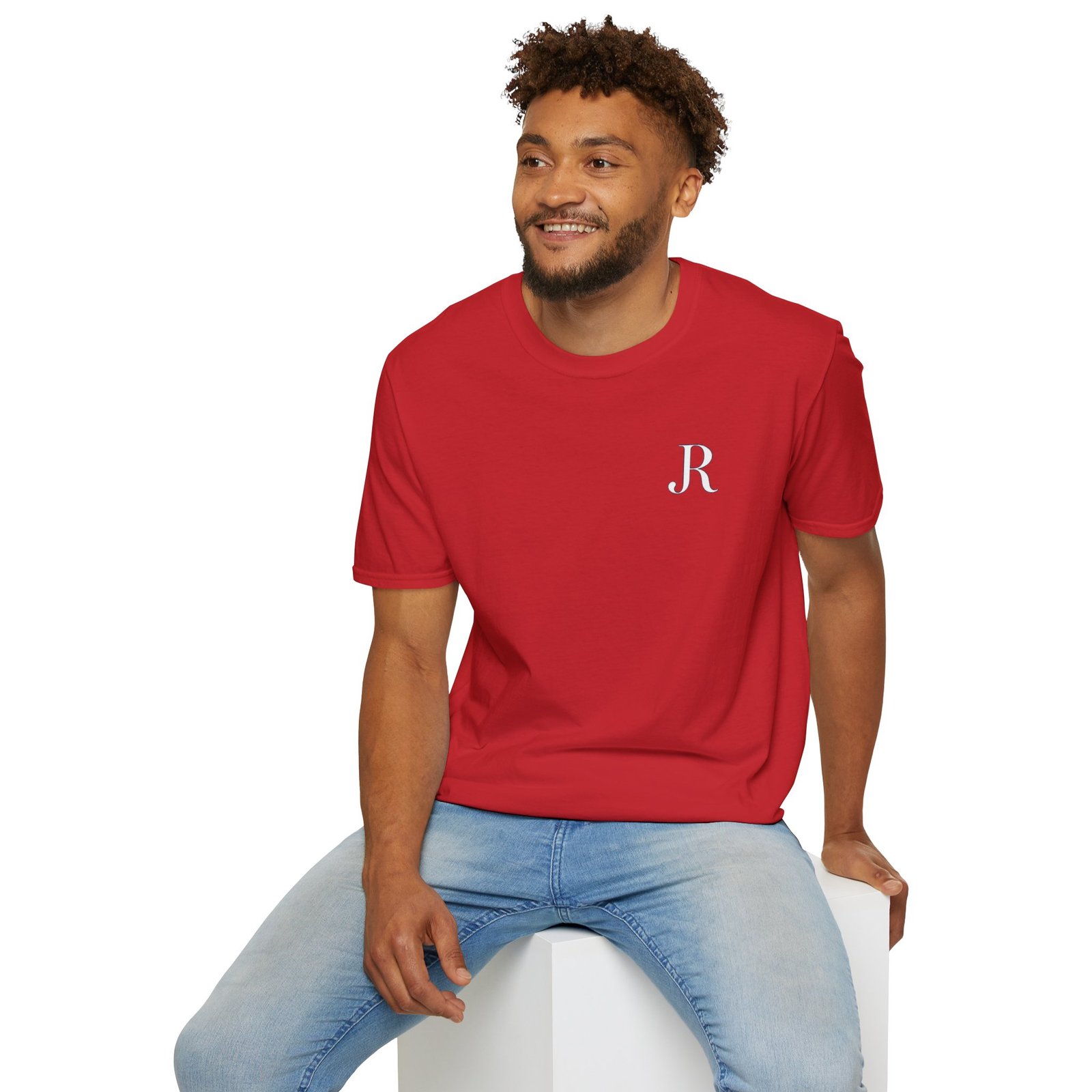 Minimal Monogram 'R' T-Shirt - Image 71