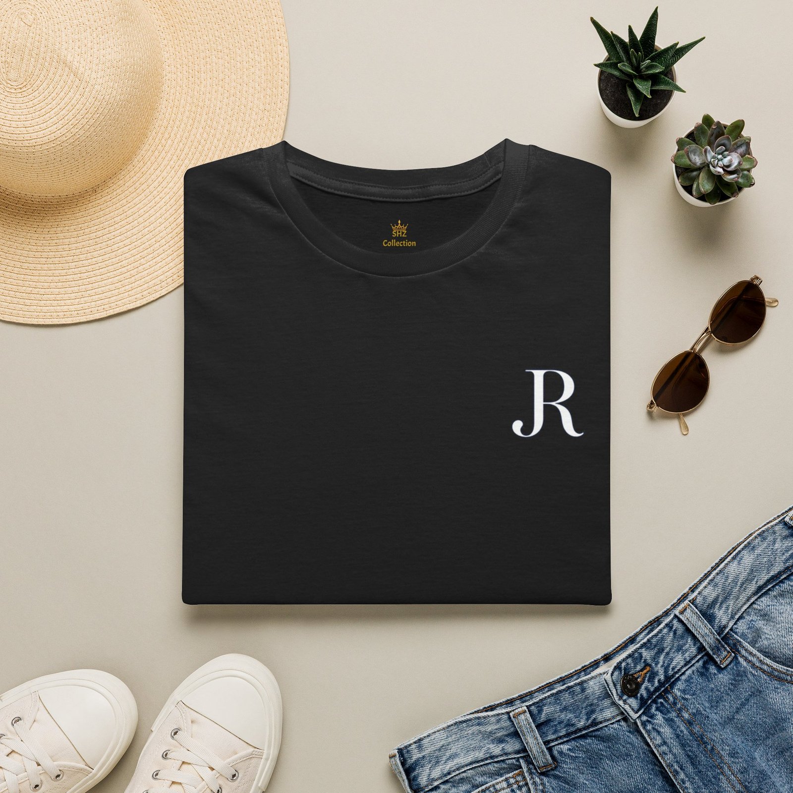 Minimal Monogram 'R' T-Shirt - Image 5