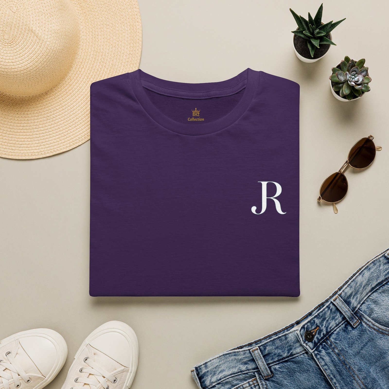 Minimal Monogram 'R' T-Shirt - Image 60